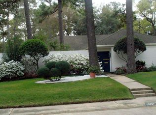 10027 Pine Forest Rd, Houston, TX 77042