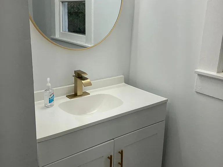 814 Aurel Blvd — Photo 18
