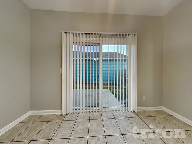 288 Ferrule Dr — Photo 4