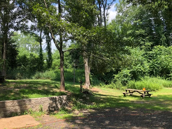 1528 Portland Cobalt Rd, Portland, CT 06480