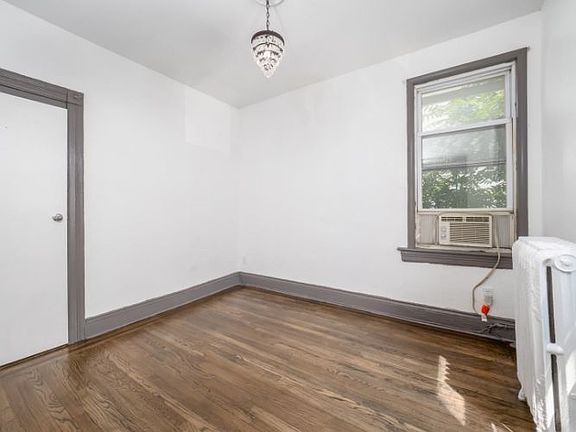 4th image of 24 Smith St #2R