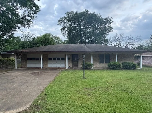 1930 Cedar St, Paris, TX 75460