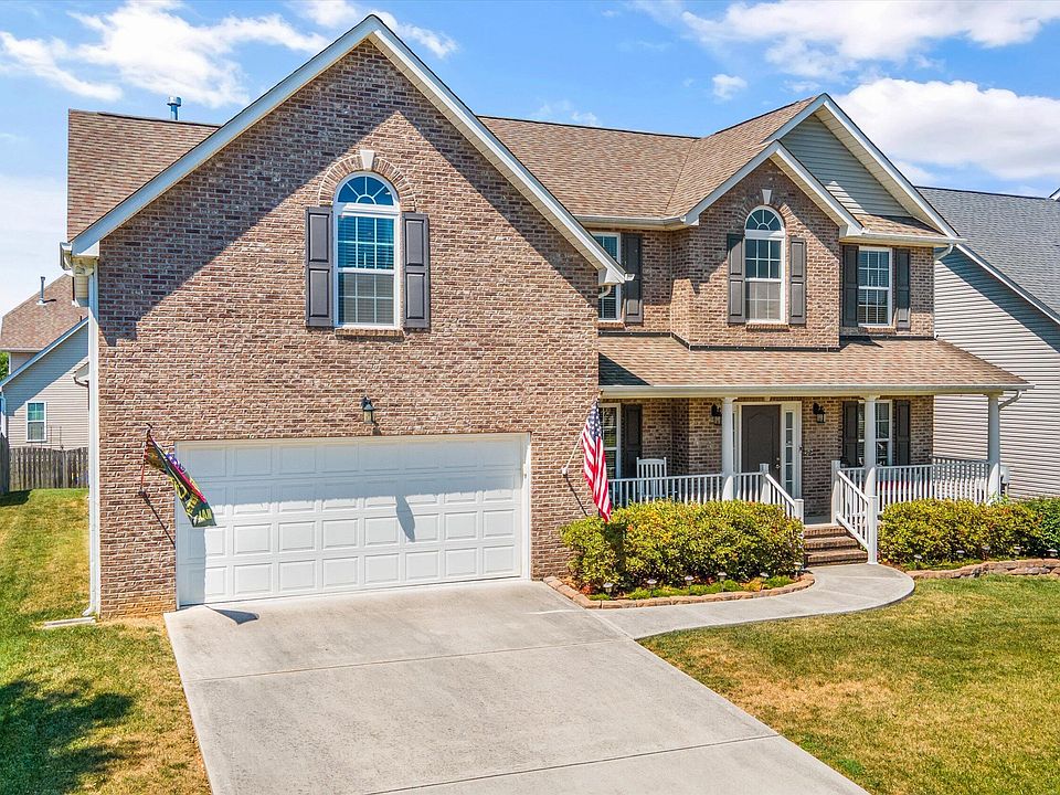 1st image of 2463 Clinging Vine Ln