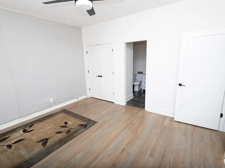 5821 Maxon Ave — Photo 43