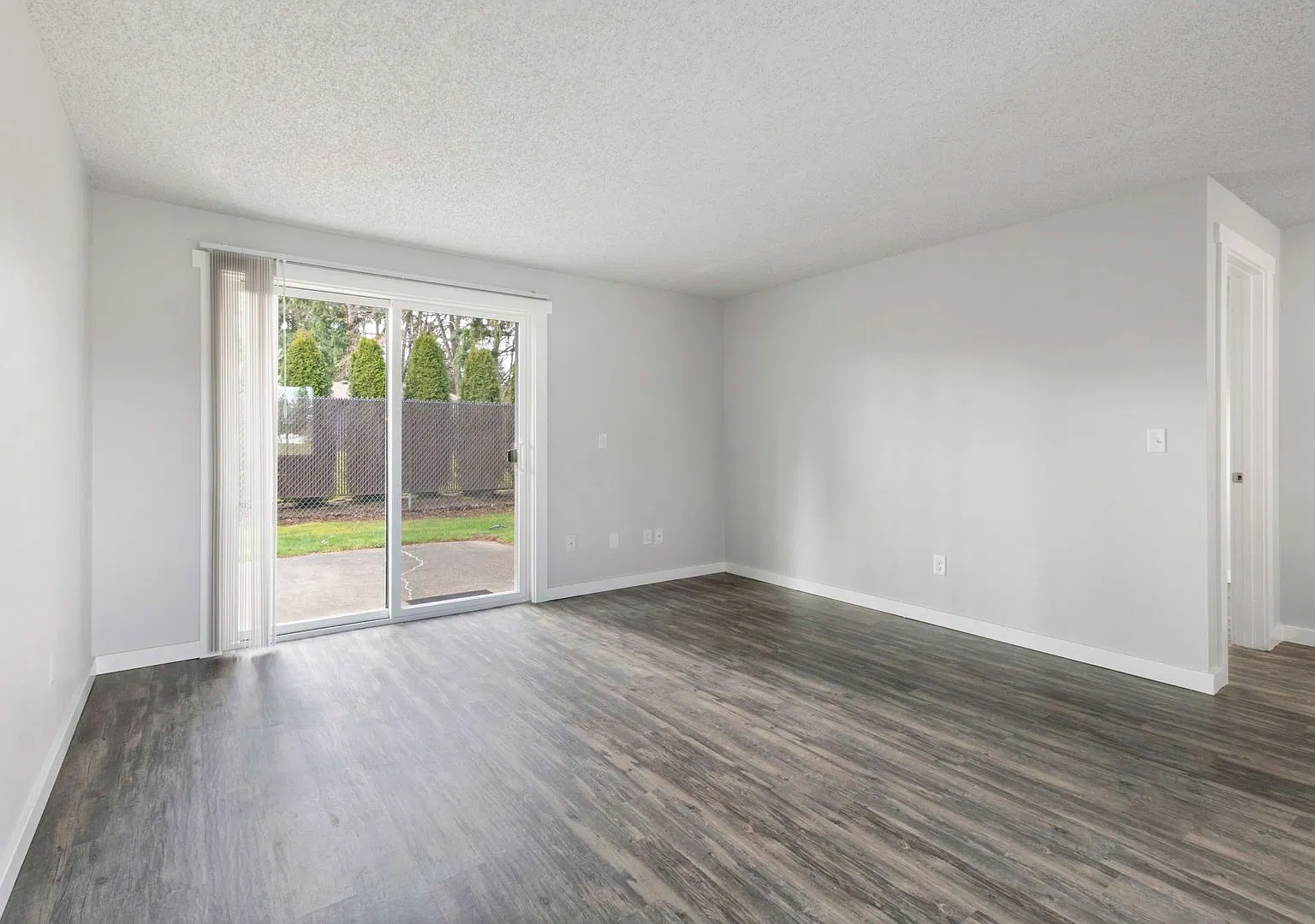 Colony Park Apartments — Photo 4