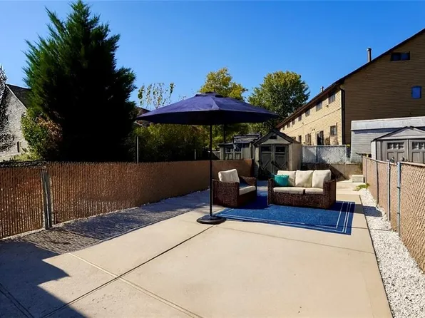 69 Rolling Hill Green image 29 of 30