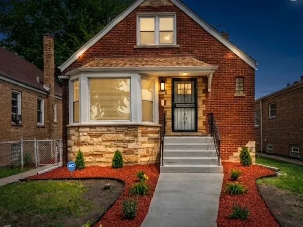 7917 S Christiana Ave, Chicago, IL 60652