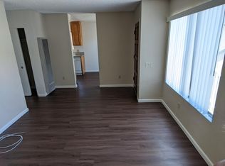 1827 Hornblend St #C, San Diego, CA 92109