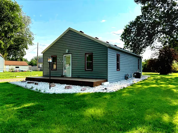 3413 N 8th Ave, Sioux Falls, SD 57104