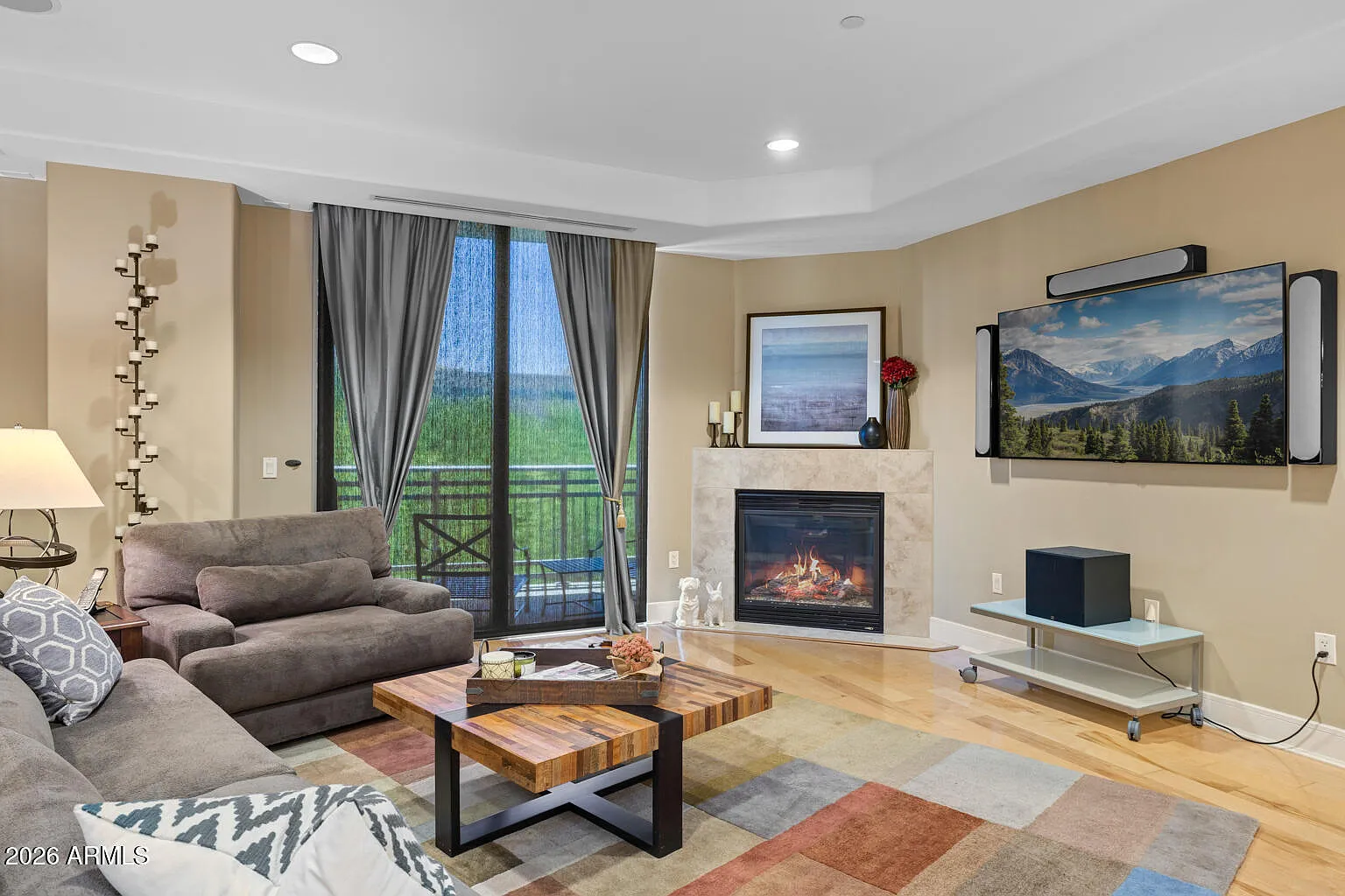 2 bed, 2.0 bath, 2077 sqft, $5,995 — Photo 1