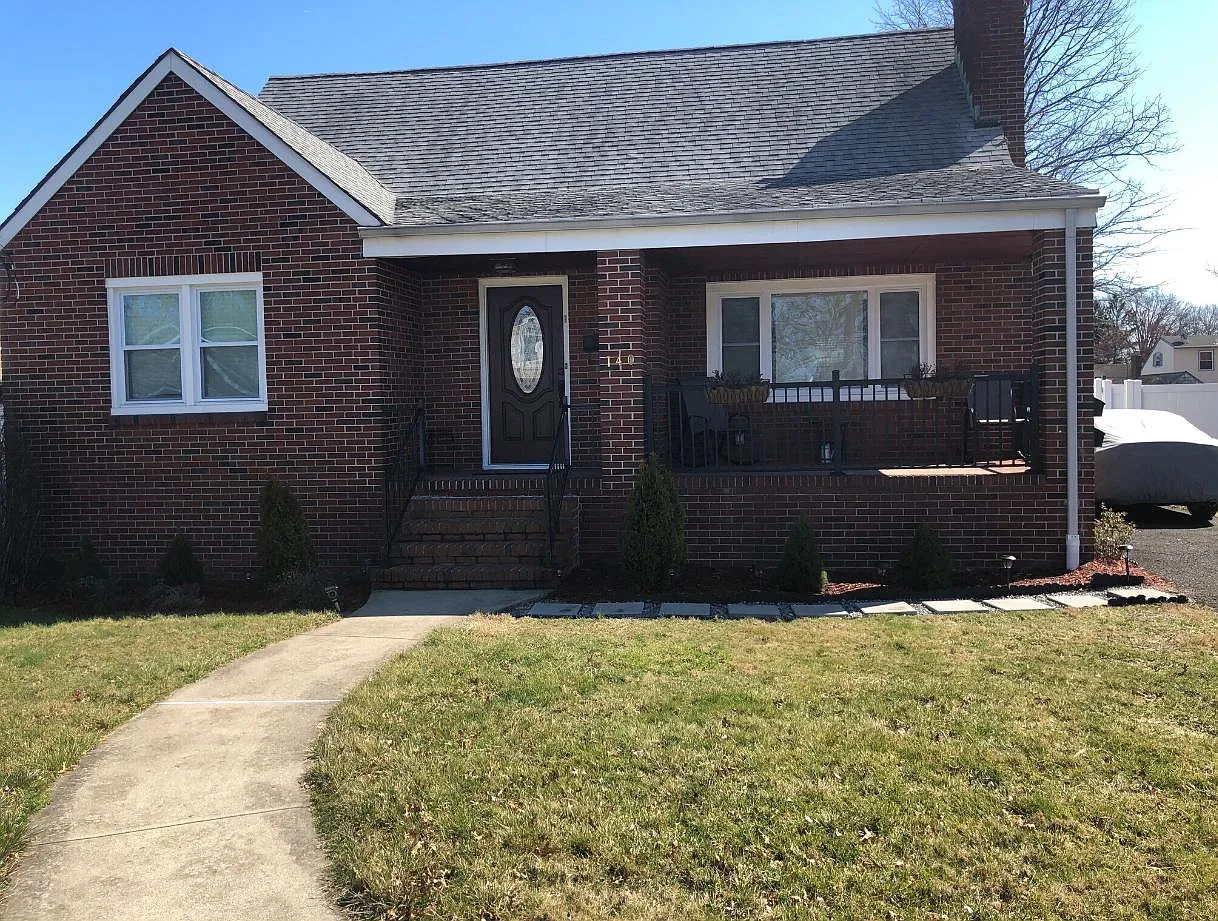 1 bed, 700 sqft, $1,700 — Photo 1