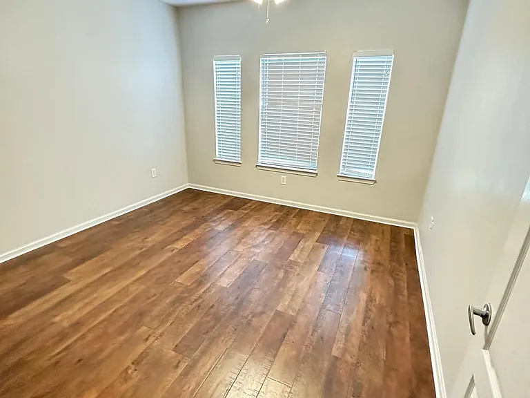 12017 Villanova Dr #109 — Photo 7