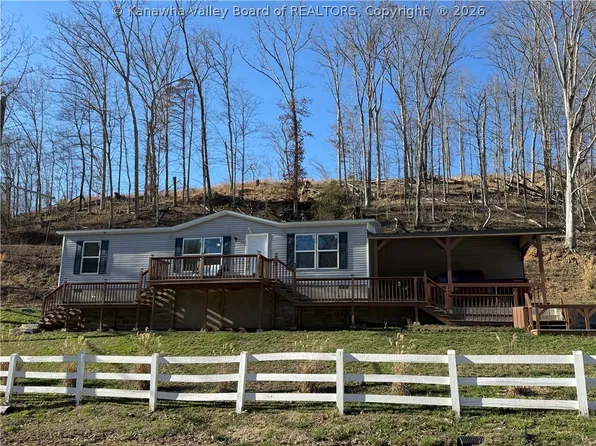 2801 Fudges Creek Rd, Barboursville, WV 25504