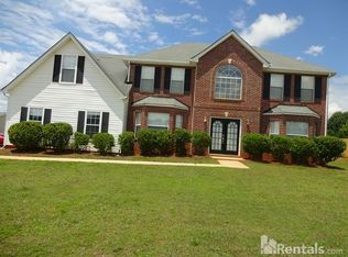300 Jenny Ann Ct, Hampton, GA 30228