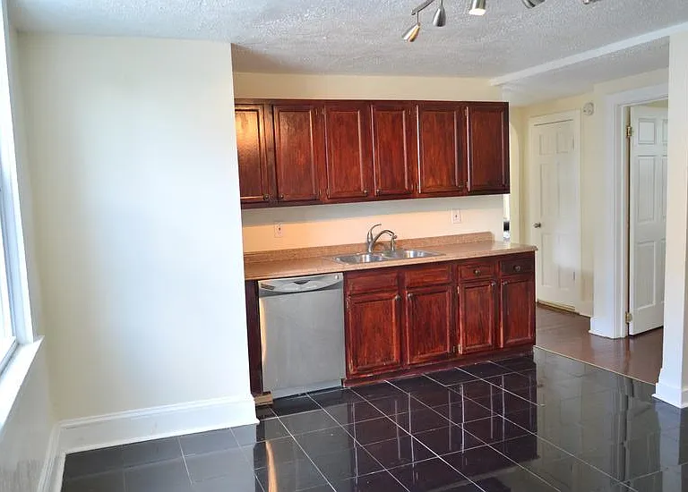 316 Westcott St #1 — Photo 3