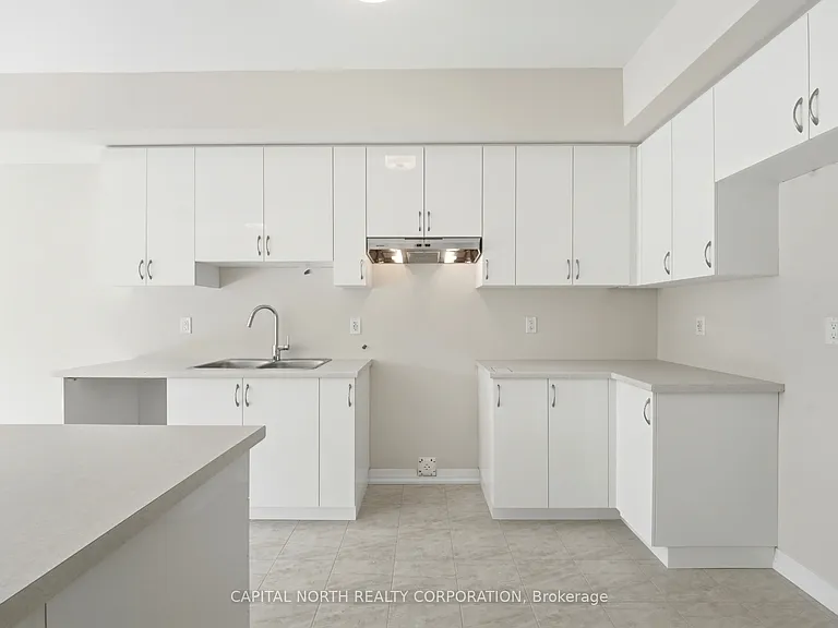 660 Colborne St W #83 — Photo 8