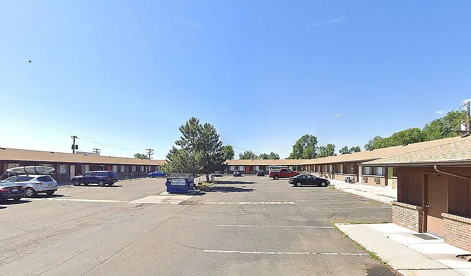 Keri Lyn Apartments