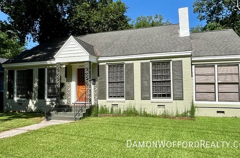 3917 N State St — Photo 1