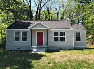5057 Maple Dr, Forest Park, GA 30297
