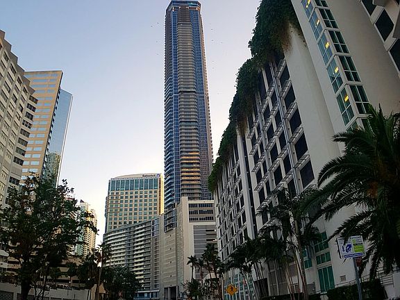 2nd image of 1104 Brickell Bay Dr #5403