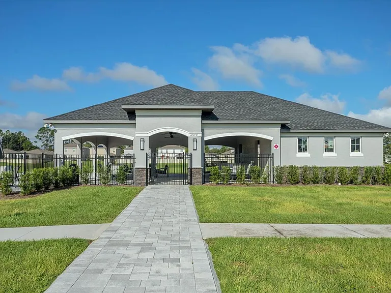 8931 SW 49th Cir — Photo 31