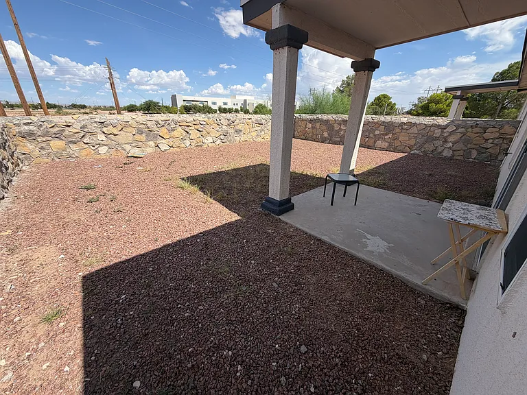 2988 Tierra Cortez Ave #A — Photo 24