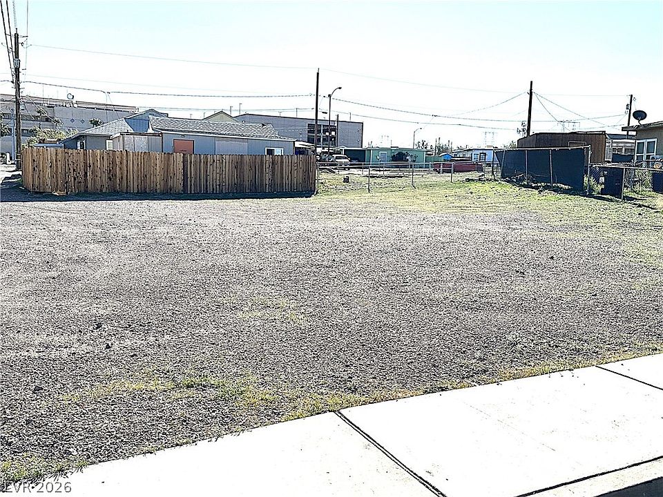 1st image of Platinum St
