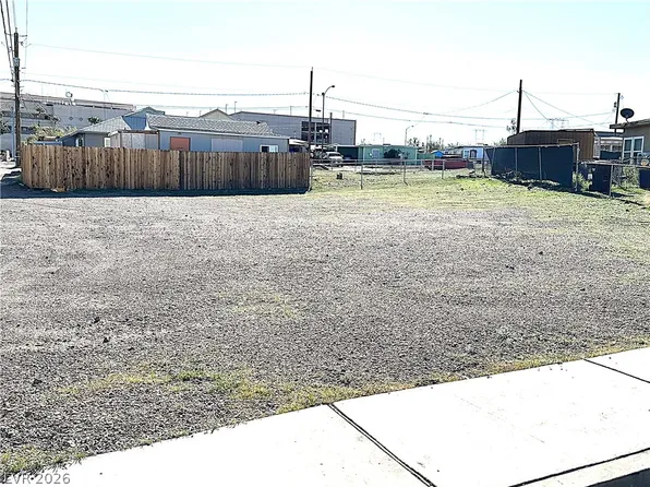 Platinum St, Henderson, NV 89015