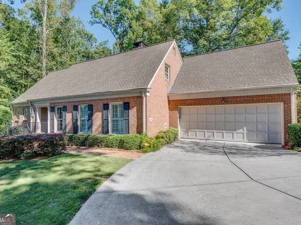 1882 Bedfordshire Ct, Decatur, GA 30033