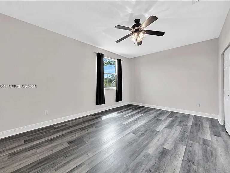 995 SW 147th Ave #2514 — Photo 39