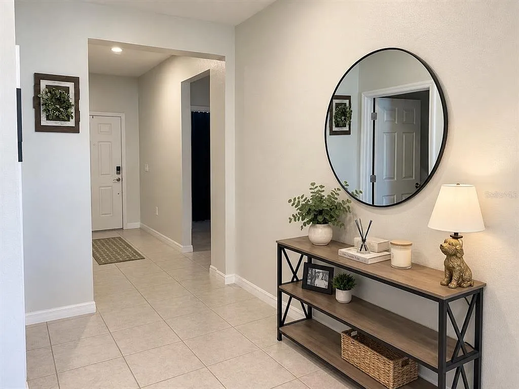 3 bed, 2.0 bath, 1593 sqft, $2,500 — Photo 4