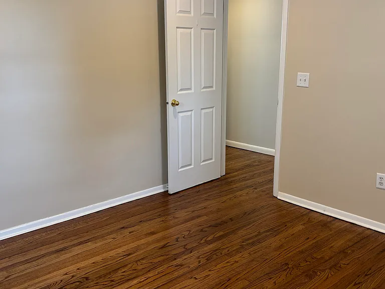 2245 Edgar Rd — Photo 11
