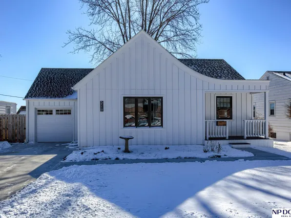 5119 Mayberry St, Omaha, NE 68106