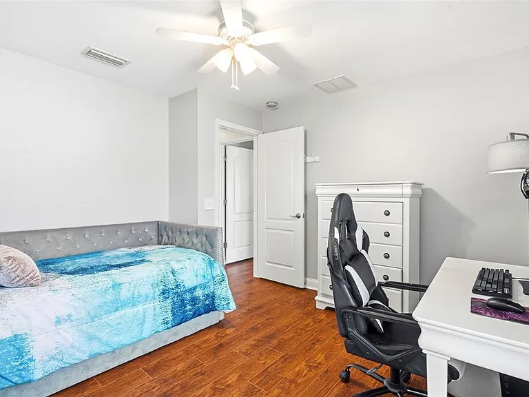 2734 Silvermoss Dr — Photo 45