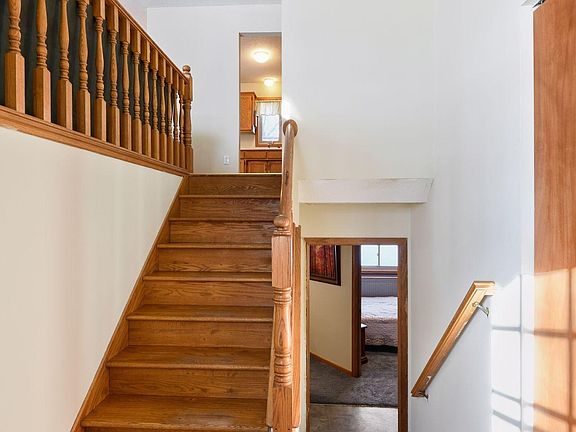 3rd image of 19126 Waco St NW