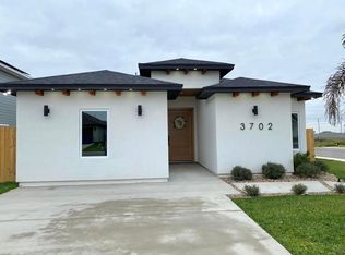3702 Luis Ibarra Dr, Laredo, TX 78046