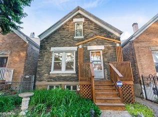 1727 N Ridgeway Ave, Chicago, IL 60647