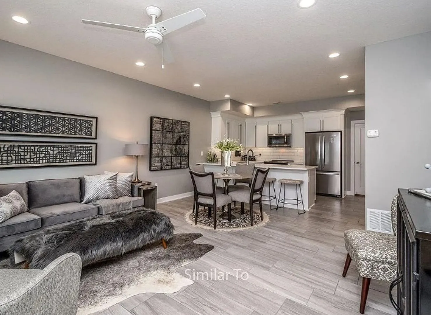 2364 SE Sydney Lane — Photo 2