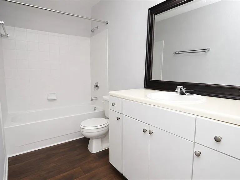 8718 Mallard Reserve Dr #104 — Photo 28
