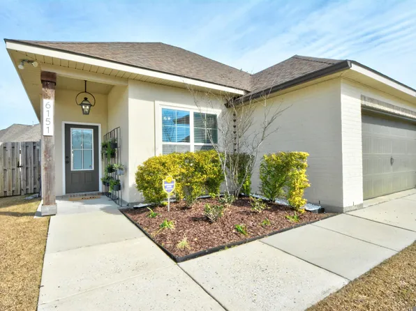 6151 Lake Edge Dr, Baton Rouge, LA 70820