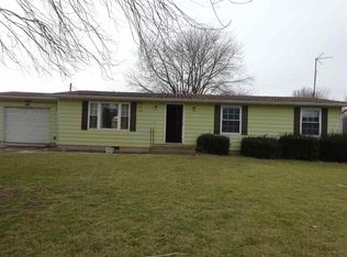 9733 Pine Rd, Plymouth, IN 46563