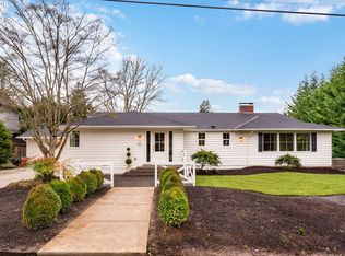 4275 SW Crestwood Dr, Portland, OR 97225