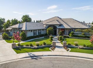 15224 Thunder Valley Rd, Bakersfield, CA 93314