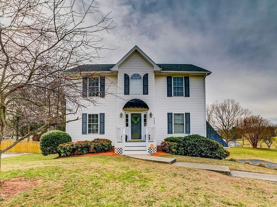 1st image of 4605 Trevino Dr NE