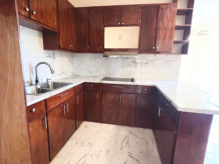 65 Bordeaux Ave — Photo 2