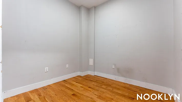 Rented by Nooklyn NYC LLC | media 10