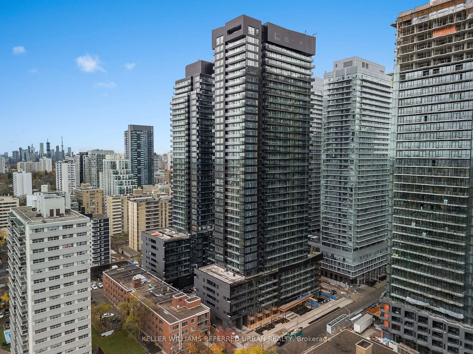 3 bed, $2,600 — Photo 1