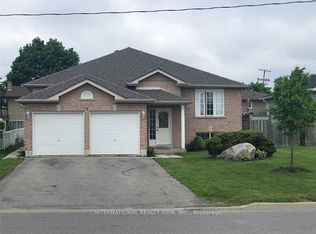 4 McGibbon Blvd, Kawartha Lakes, ON K9V 6G3