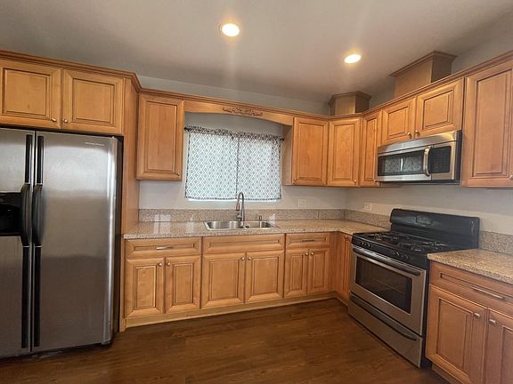 5th image of 3408 Folsom St #1/4