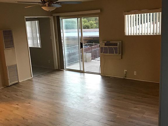 4th image of 6045 Whitsett Ave